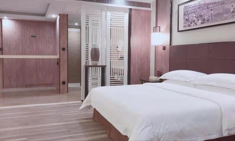 Auden International Hotel Shenzhen Buitenkant foto
